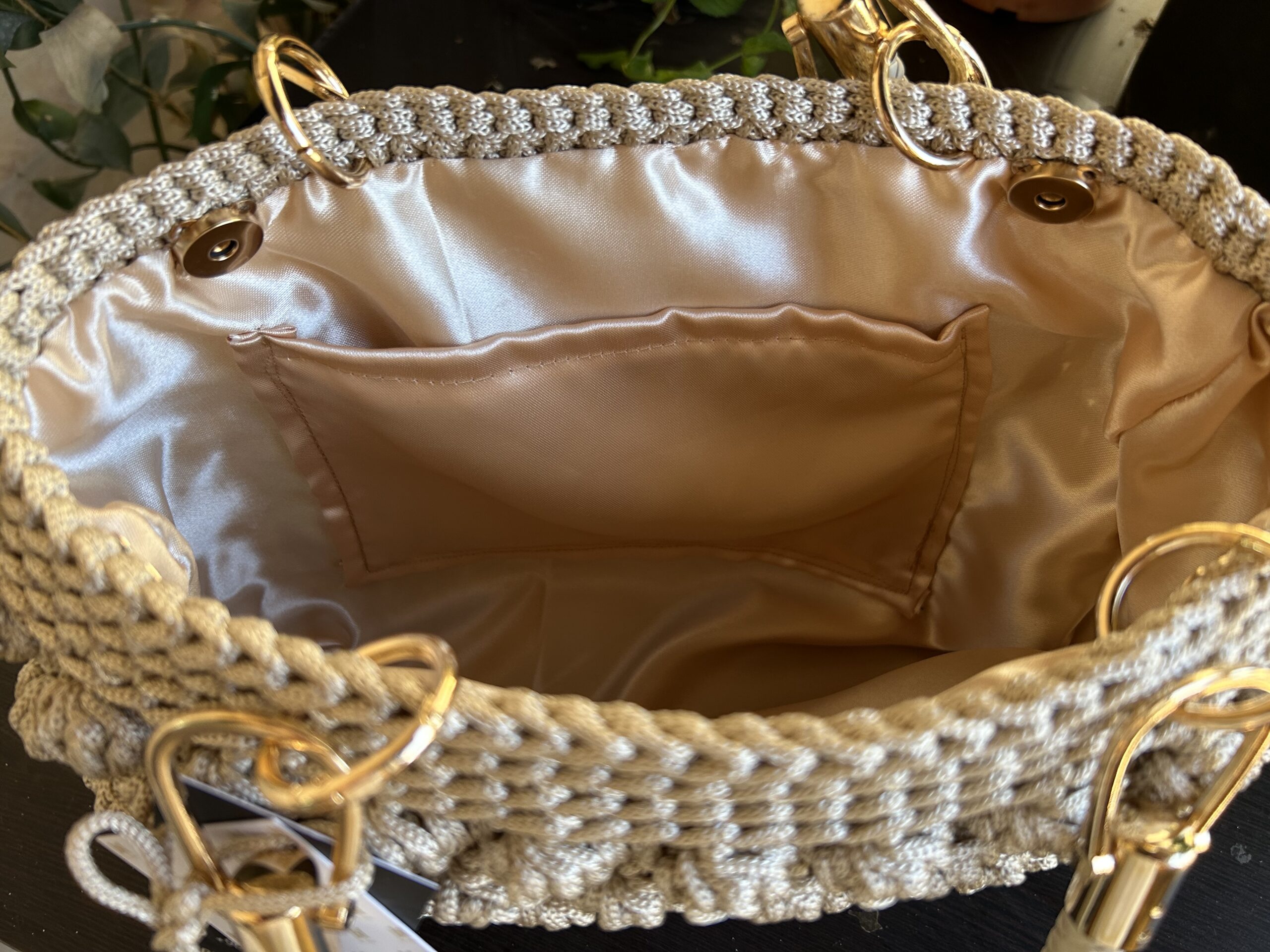 حقيبة فاخرة و انيقة Luxury and elegant bag - الصورة 6