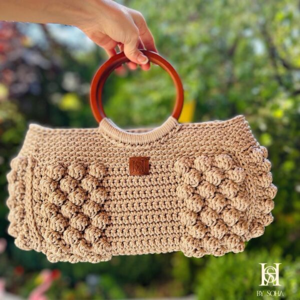 ⁦حقيبة بالعرض مع يد خشبية bag with wooden handle⁩ - الصورة ⁦6⁩