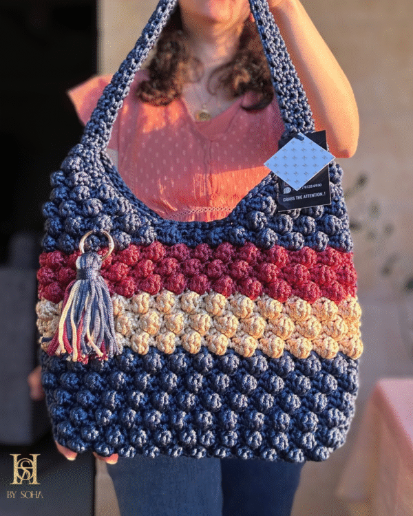 ⁦حقيبة عملية بتصميم عصري Practical bag with a modern design⁩ - الصورة ⁦6⁩