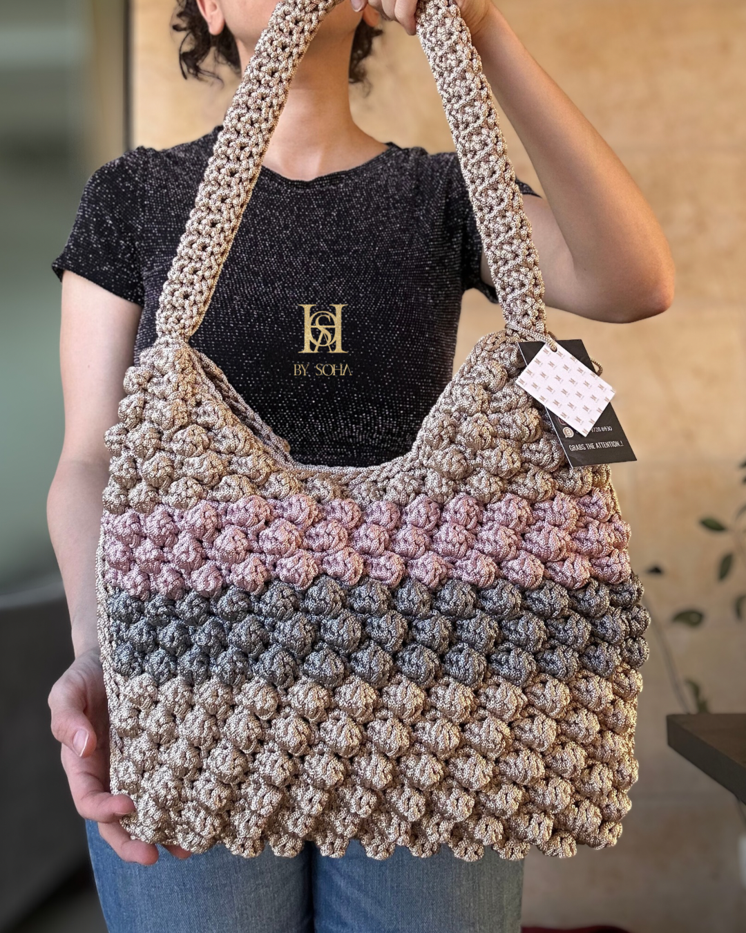 حقيبة عملية بتصميم عصري Practical bag with a modern design - الصورة 2