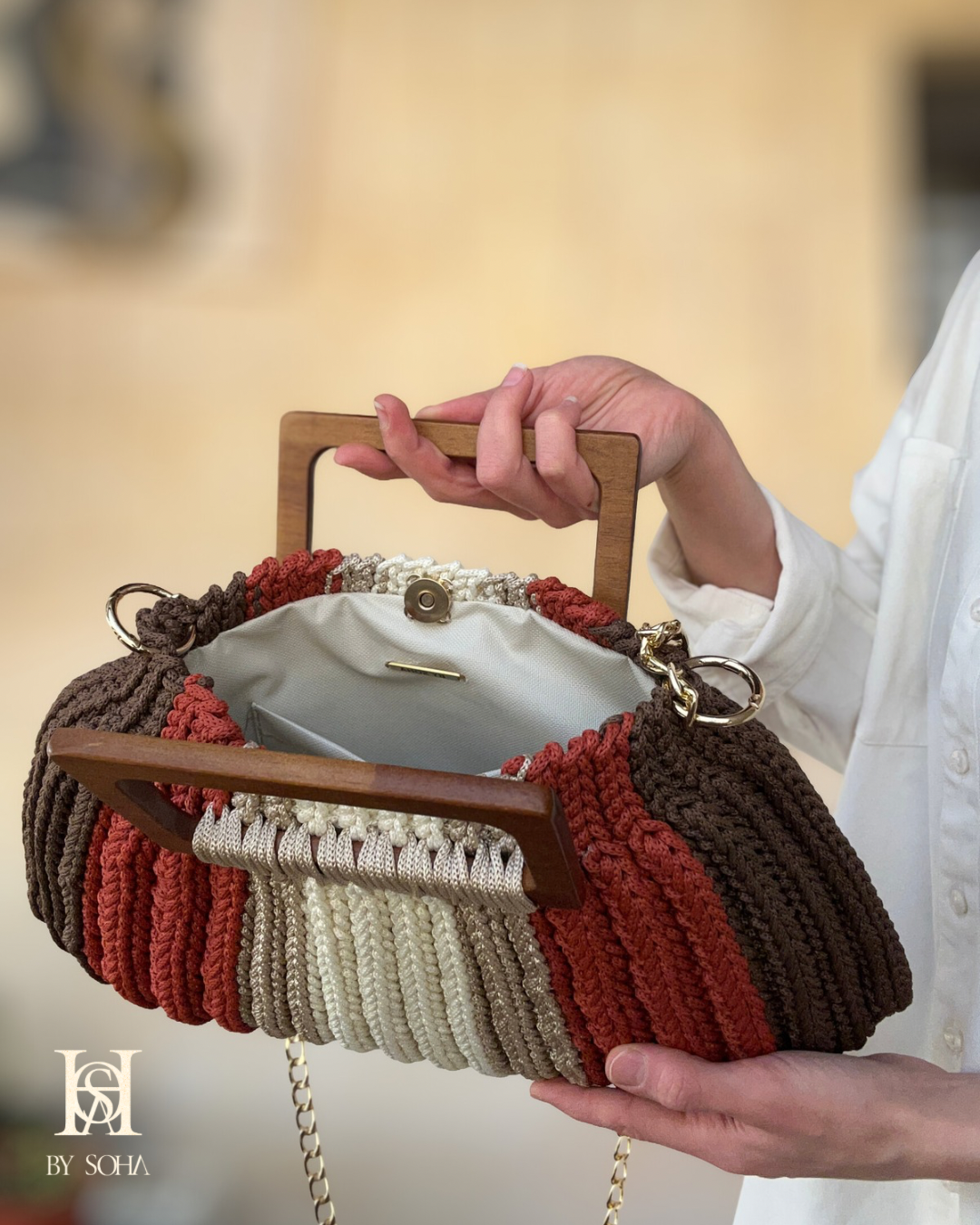 حقيبة يد مع مقبض خشبي انيق - الصورة 14