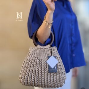 Classic bag with wooden handle